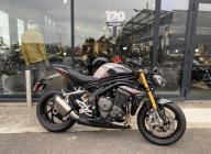 TRIUMPH SPEED TRIPLE 1200 RS