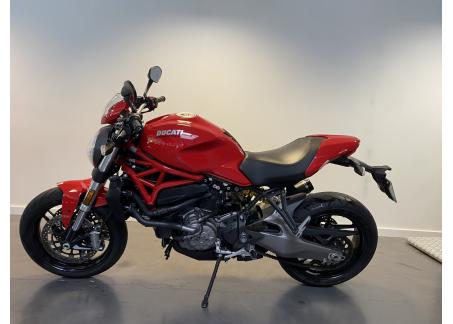 DUCATI MONSTER 821