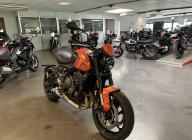 TRIUMPH TRIDENT 660