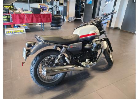 MOTO GUZZI V7 SPECIAL