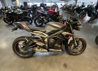 TRIUMPH STREET TRIPLE 765 RS