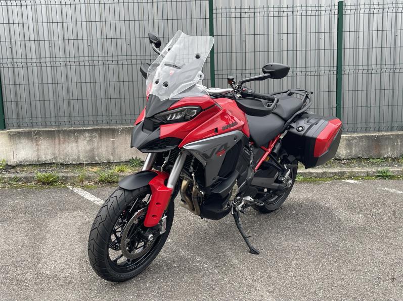 DUCATI MULTISTRADA V4 S TRAVEL RADAR