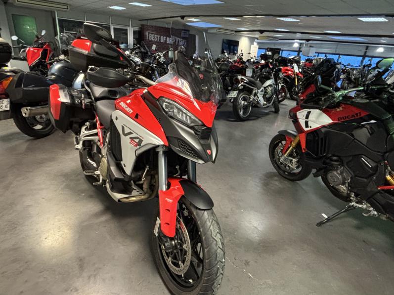 DUCATI MULTISTRADA V4 S