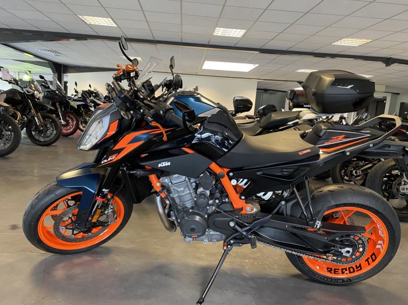 KTM 890 DUKE R