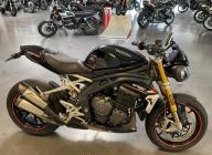 TRIUMPH SPEED TRIPLE 1200 RS