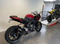 TRIUMPH SPEED TRIPLE 1200 RR