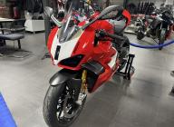 DUCATI PANIGALE V4 R